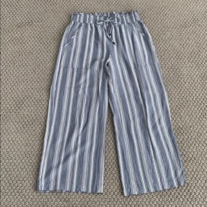 Abercrombie Relaxed Pants- Size Small
